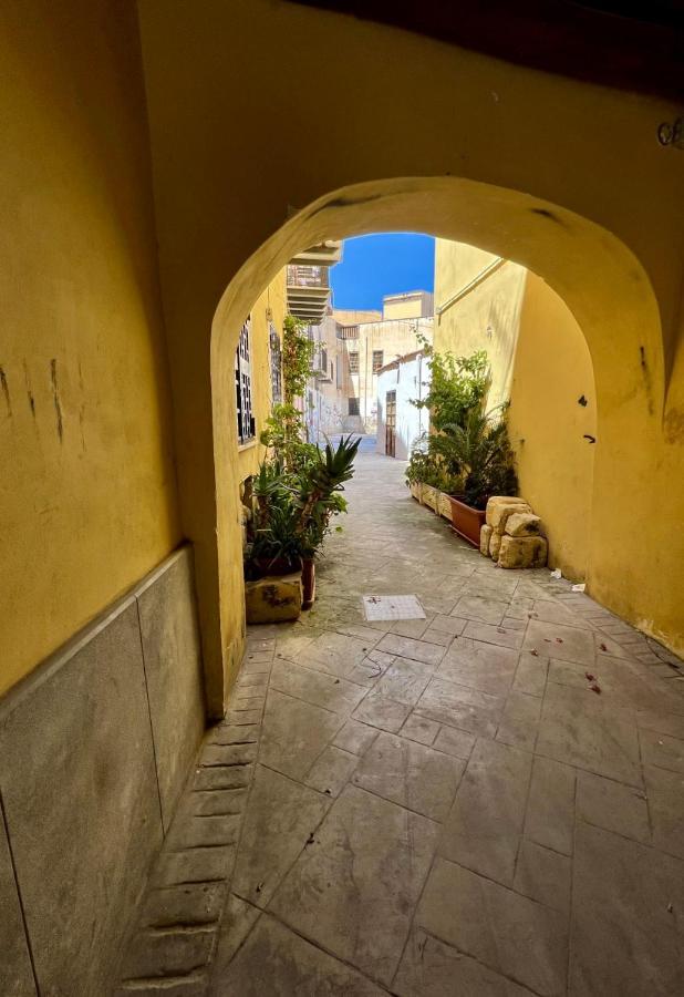 Vicolo Del Vento Casa Ponente Palermo Exterior foto